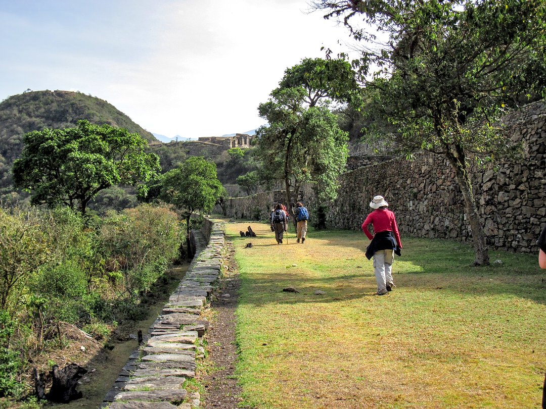 Choquequirao Hiking Tour