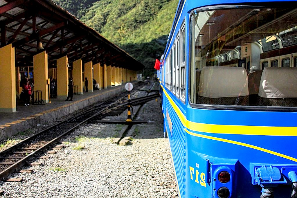 Perurail Trains To Machu Picchu